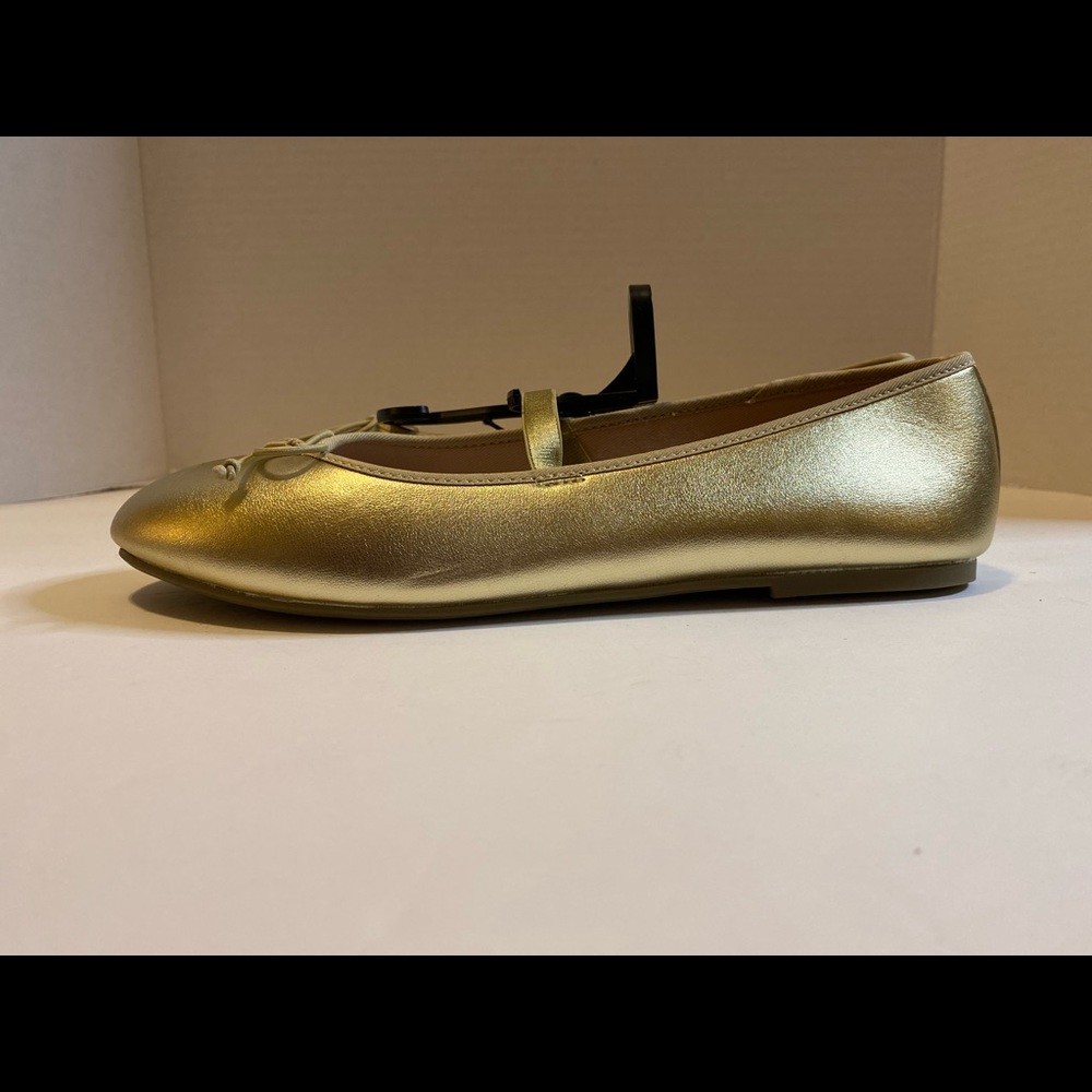 Wonder nation gold flats - Picture 2 of 6